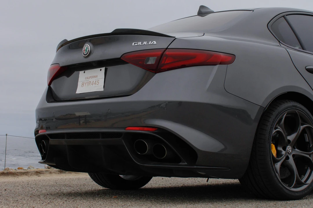2017 Alfa Romeo Giulia Quadrifoglio - Image 20 of 31