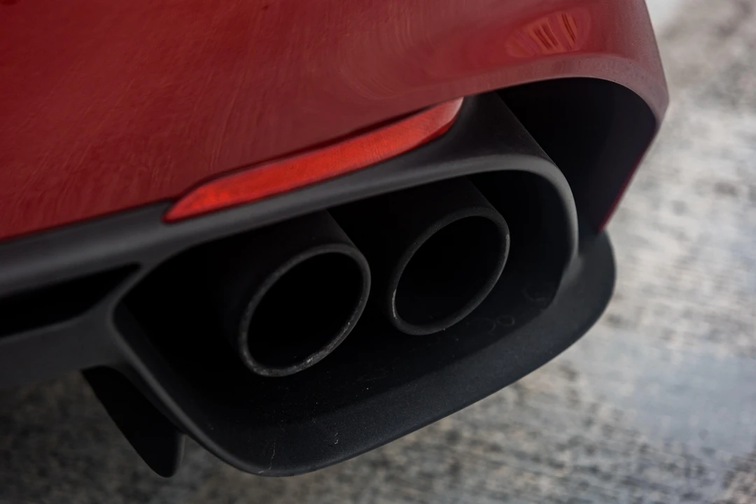 2017 Alfa Romeo Giulia Quadrifoglio - Image 23 of 31