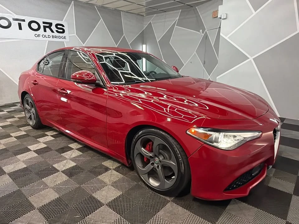 2017 Alfa Romeo Giulia - Image 6 of 19