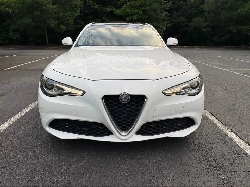 2017 Alfa Romeo Giulia - Image 3 of 20