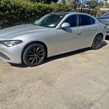 2017 Alfa Romeo Giulia Q4