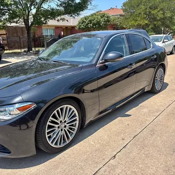 2017 Alfa Romeo Giulia Sedan