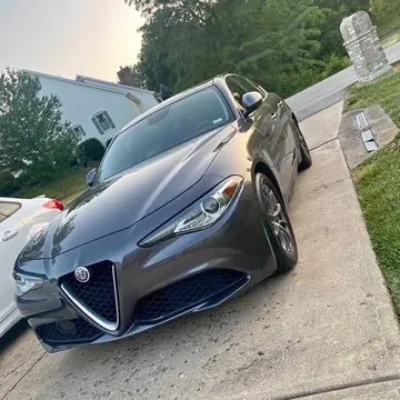 2017 Alfa Romeo Giulia Sedan