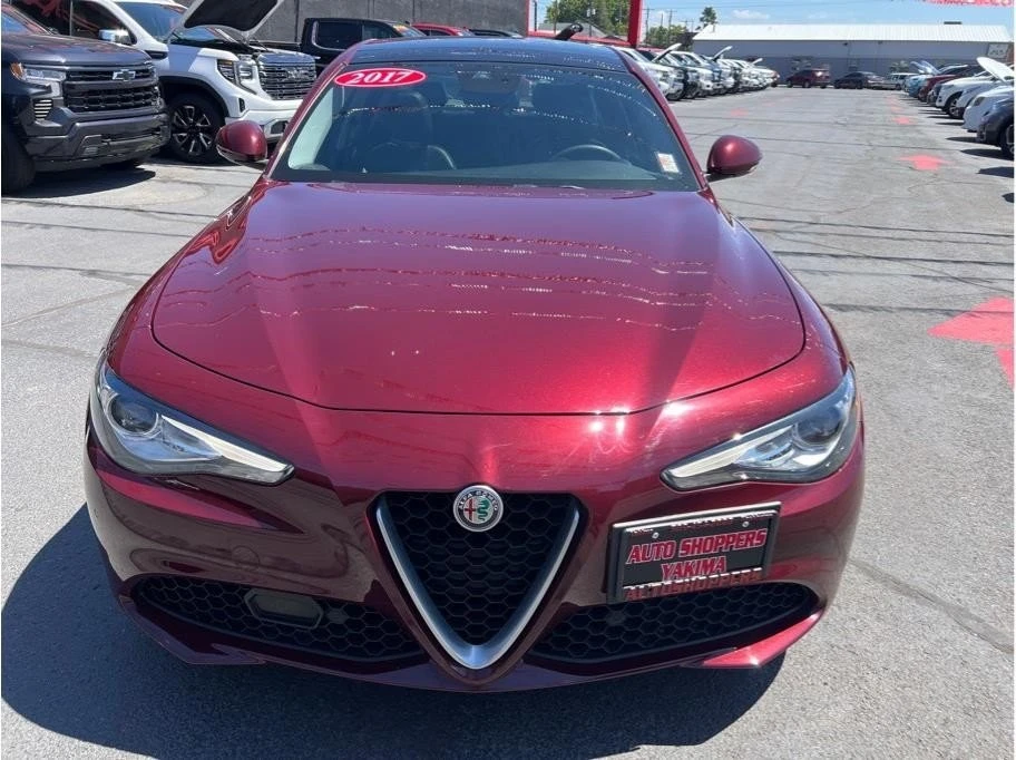 2017 Alfa Romeo Giulia - Image 2 of 20
