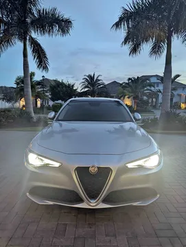 2017 Alfa Romeo Giulia Q4 AWD