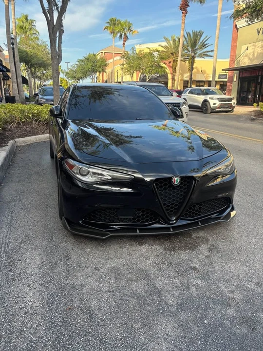 2017 Alfa Romeo Giulia - Image 3 of 7