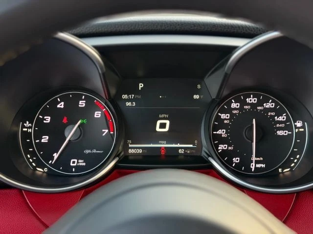 2017 Alfa Romeo Giulia - Image 20 of 21