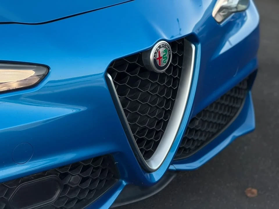 2017 Alfa Romeo Giulia - Image 4 of 20