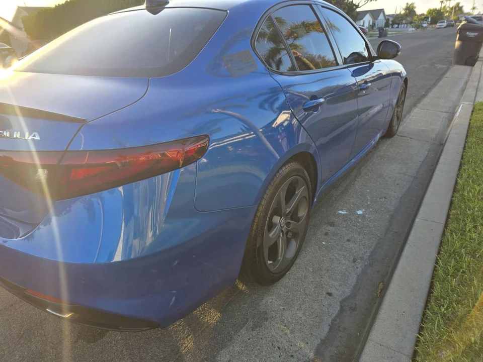 2017 Alfa Romeo Giulia - Image 7 of 24