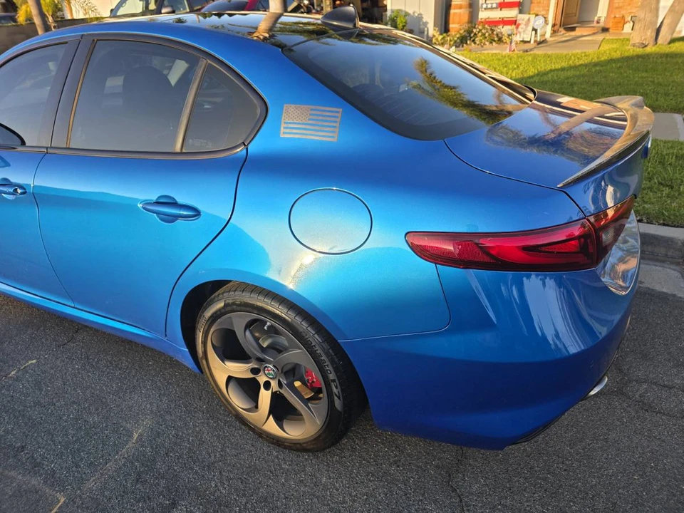 2017 Alfa Romeo Giulia - Image 5 of 24