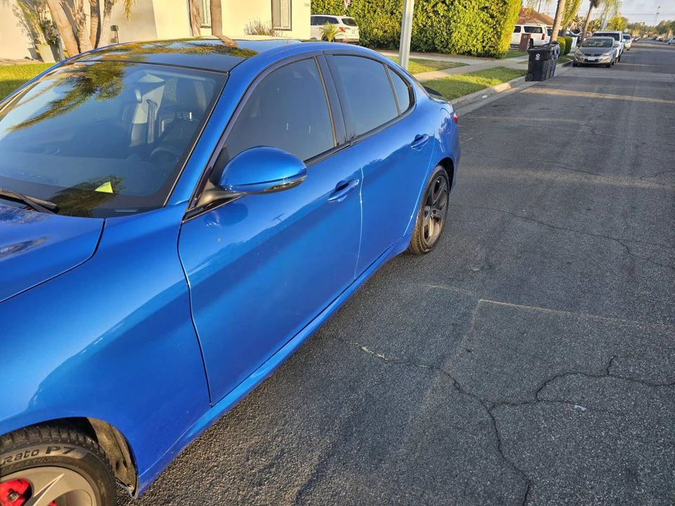 2017 Alfa Romeo Giulia - Image 4 of 24