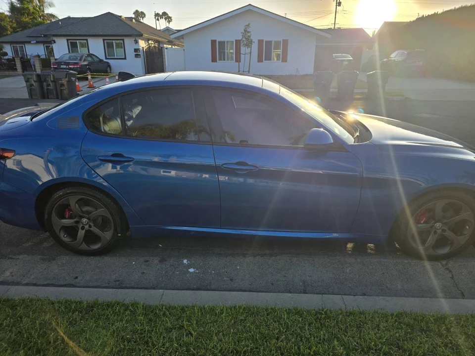2017 Alfa Romeo Giulia - Image 9 of 24