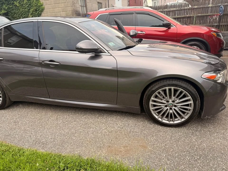 2017 Alfa Romeo Giulia - Image 8 of 11