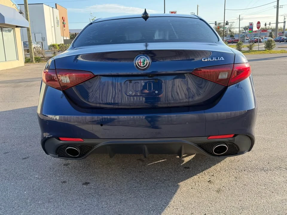 2017 Alfa Romeo Giulia - Image 12 of 15