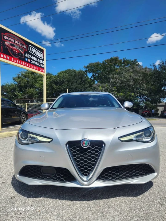 2017 Alfa Romeo Giulia - Image 2 of 20