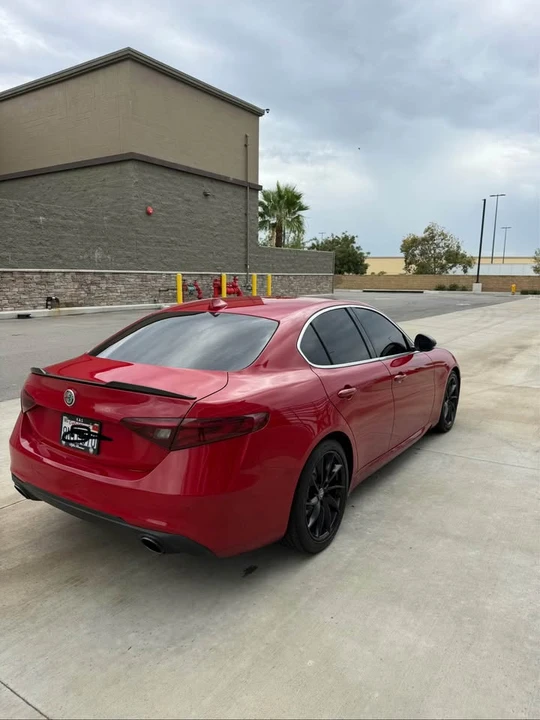 2017 Alfa Romeo Giulia - Image 2 of 7