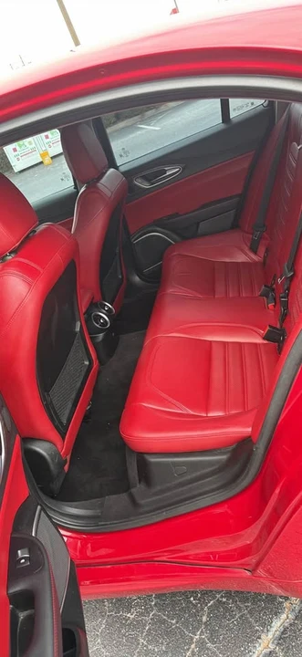 2017 Alfa Romeo Giulia - Image 7 of 13