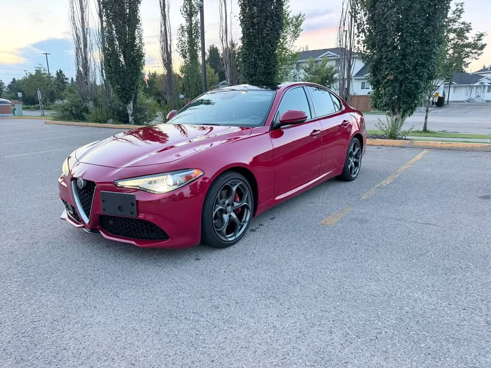2017 Alfa Romeo Giulia - Image 3 of 16