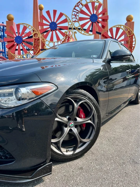 2017 Alfa Romeo Giulia - Image 3 of 20