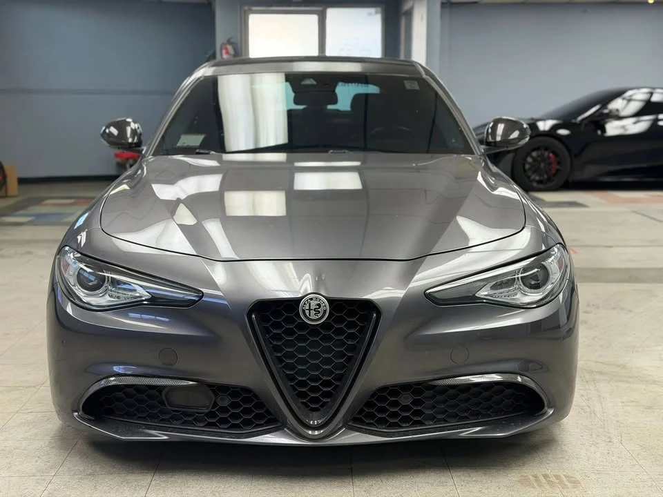 2017 Alfa Romeo Giulia - Image 3 of 20