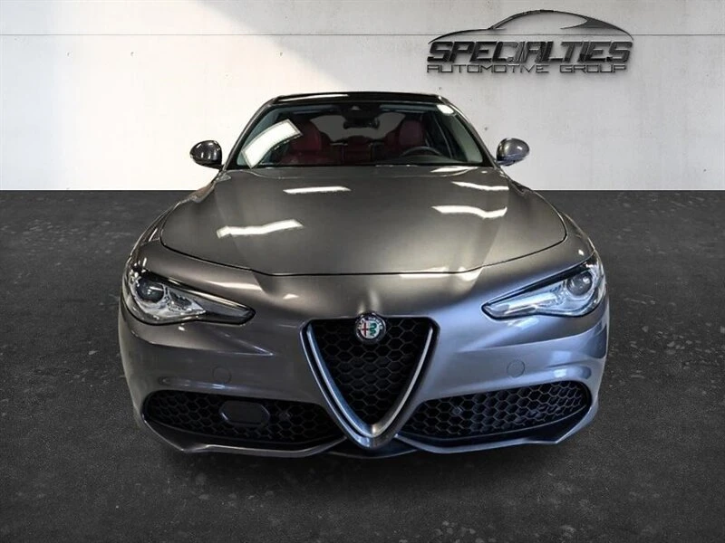 2017 Alfa Romeo Giulia - Image 6 of 20