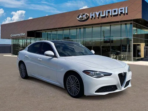 2017 Alfa Romeo Giulia Ti