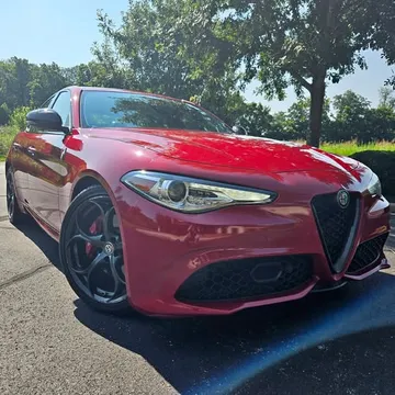 2017 Alfa Romeo Giulia Ti Q4