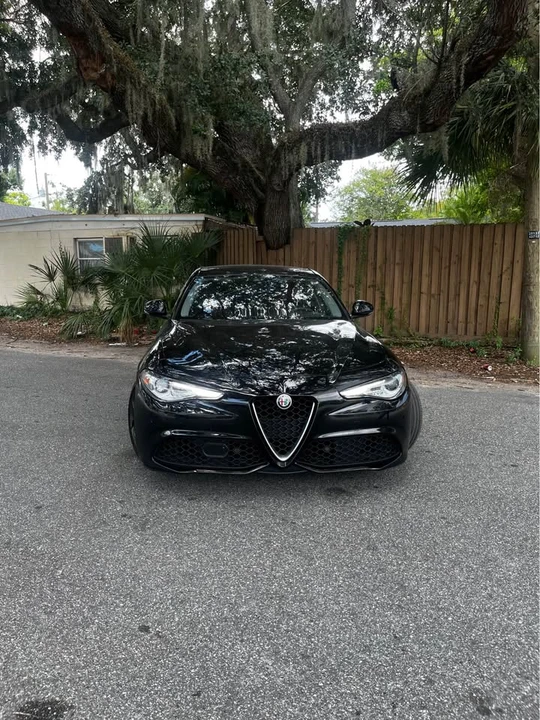 2017 Alfa Romeo Giulia - Image 2 of 9