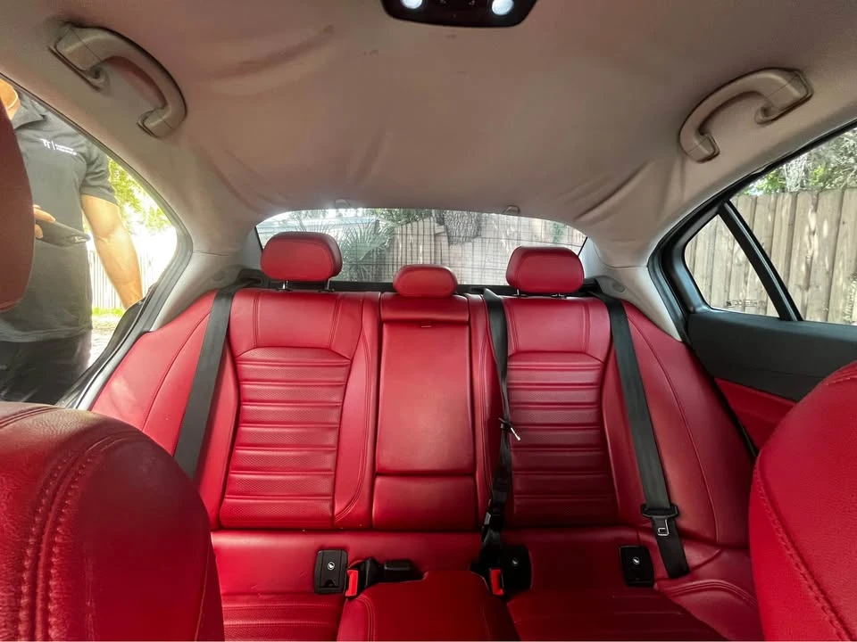 2017 Alfa Romeo Giulia - Image 9 of 9