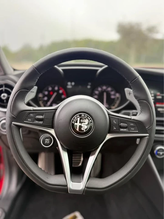 2017 Alfa Romeo Giulia - Image 12 of 12