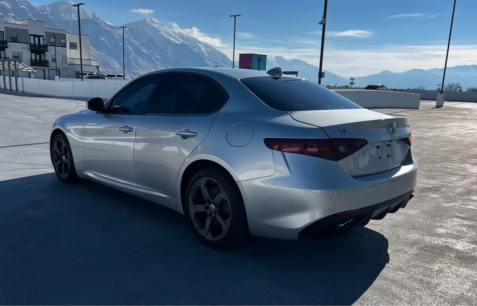 2017 Alfa Romeo Giulia - Image 3 of 14