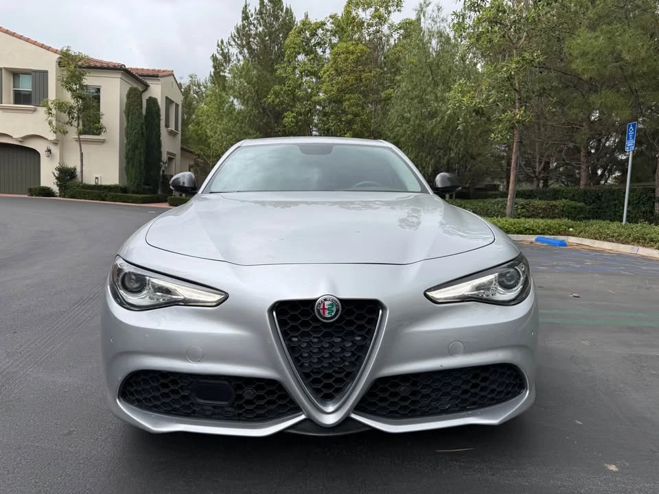 2017 Alfa Romeo Giulia - Image 2 of 16