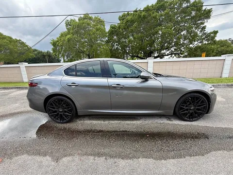 2017 Alfa Romeo Giulia Ti