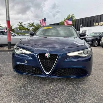 2017 Alfa Romeo Giulia Ti Sedan 4D