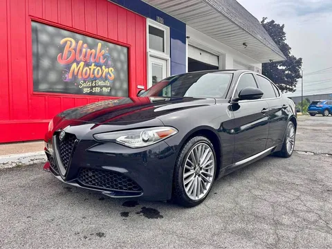 2017 Alfa Romeo Giulia Ti Sedan 4D