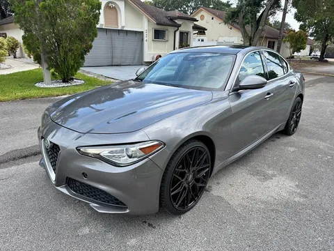 2017 Alfa Romeo Giulia Ti Sedan 4D