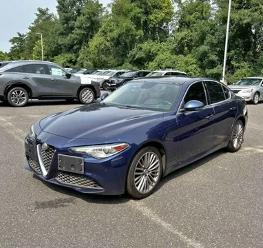 2017 Alfa Romeo Giulia Ti Sedan 4D