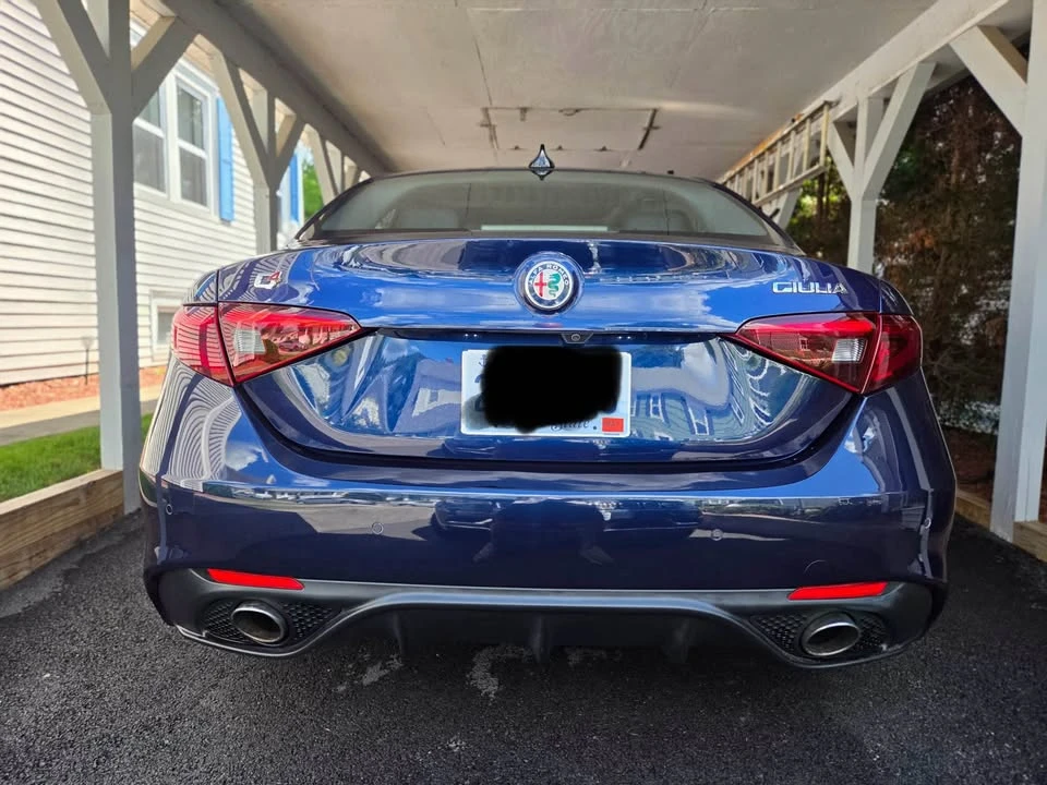 2017 Alfa Romeo Giulia - Image 4 of 13