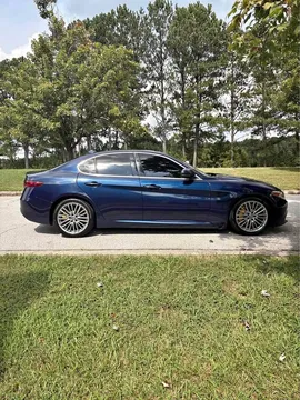 2017 Alfa Romeo Giulia Ti Sedan 4D