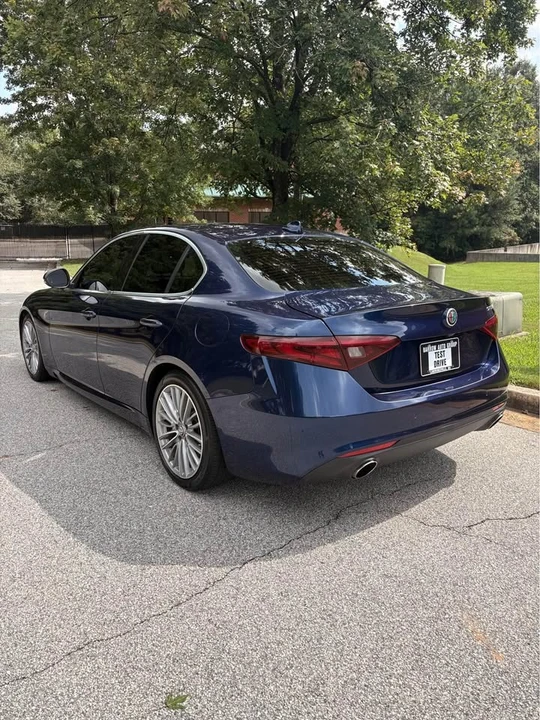 2017 Alfa Romeo Giulia - Image 3 of 11