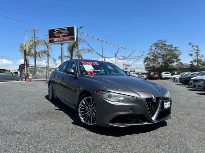 2017 Alfa Romeo Giulia - Image 3 of 13