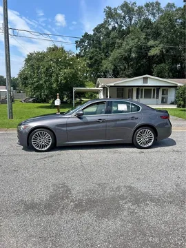 2017 Alfa Romeo Giulia Ti Sedan 4D