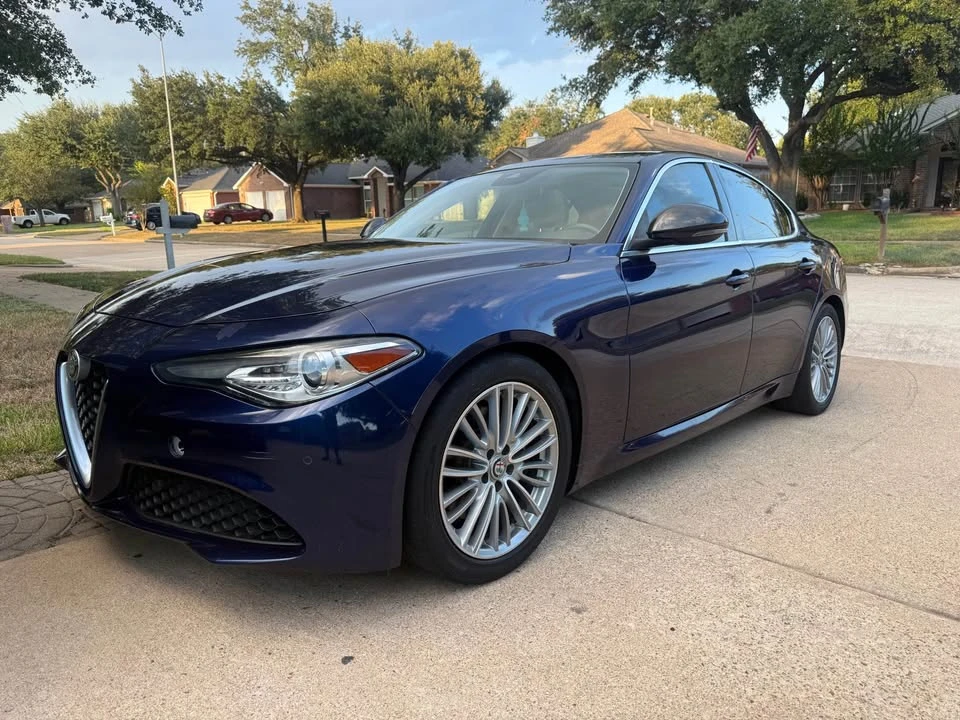 2017 Alfa Romeo Giulia - Image 14 of 14