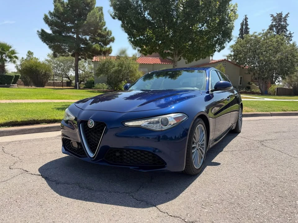 2017 Alfa Romeo Giulia - Image 5 of 20