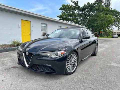 2017 Alfa Romeo Giulia Ti Sedan 4D