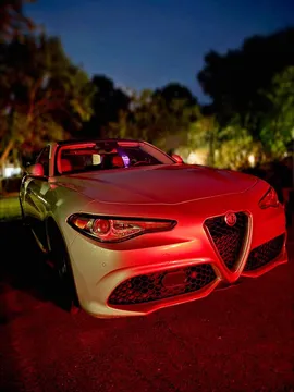 2017 Alfa Romeo Giulia Ti Sedan 4D