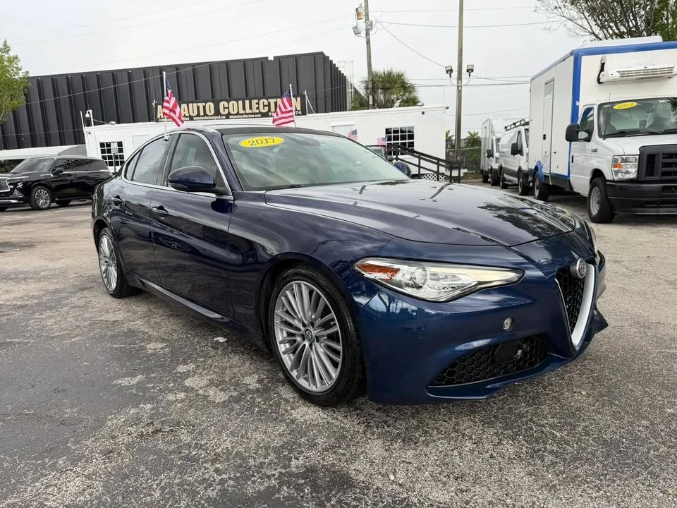 2017 Alfa Romeo Giulia - Image 3 of 17