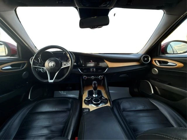 2017 Alfa Romeo Giulia - Image 23 of 23