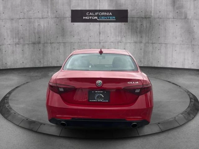 2017 Alfa Romeo Giulia - Image 6 of 23