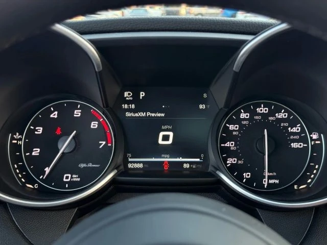 2017 Alfa Romeo Giulia - Image 21 of 21